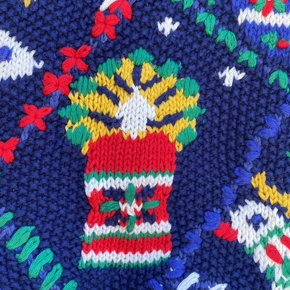 Vintage Signatures by Northern Isles Petites 🎄Knitted by Hand🎅🏻 - Picture 11 of 16